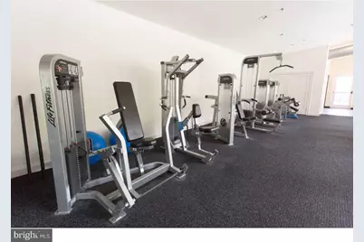 201-8 N 8th Street #703, Philadelphia, PA 19106 - Photo 22