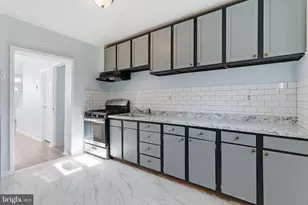 2236 W Firth St, Philadelphia, PA 19132 - Photo 12