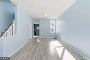 2236 W Firth St, Philadelphia, PA 19132 - Photo 8