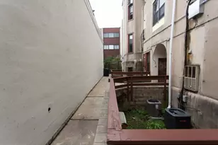 409 S 11th St, Philadelphia, PA 19147 - Photo 12