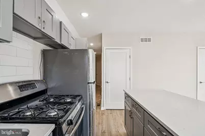 512 W Norris Street, Philadelphia, PA 19122 - Photo 4