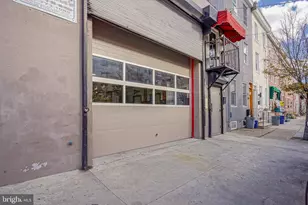 2005 E Sergeant St, Philadelphia, PA 19125 - Photo 4