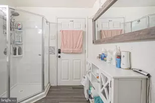 2005 E Sergeant St, Philadelphia, PA 19125 - Photo 6