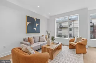 635 7th Street N, Philadelphia, PA 19123 - Photo 4