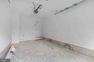 635 7th Street N, Philadelphia, PA 19123 - Photo 26