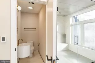 250 Gate St, Philadelphia, PA 19128 - Photo 62