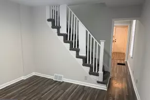 182 E Sharpnack St, Philadelphia, PA 19119 - Photo 2