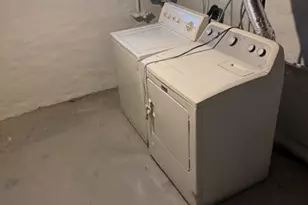 182 E Sharpnack St, Philadelphia, PA 19119 - Photo 10