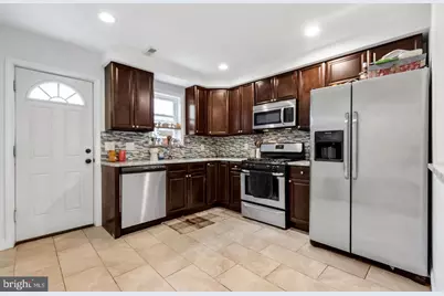 1833 E Albert Street, Philadelphia, PA 19125 - Photo 4