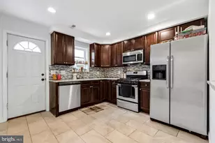 1833 E Albert St, Philadelphia, PA 19125 - Photo 4