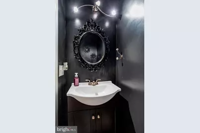 1833 E Albert Street, Philadelphia, PA 19125 - Photo 6