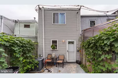 1833 E Albert Street, Philadelphia, PA 19125 - Photo 12