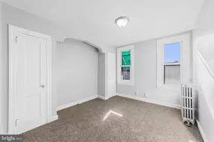 236 Kenilworth Ave, Philadelphia, PA 19120 - Photo 16