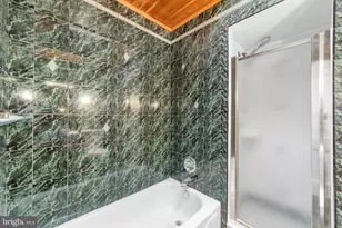 236 Kenilworth Ave, Philadelphia, PA 19120 - Photo 18