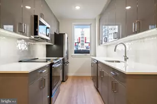 225 N 12th St, Philadelphia, PA 19107 - Photo 4