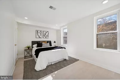 2005 W Girard Avenue, Philadelphia, PA 19130 - Photo 20