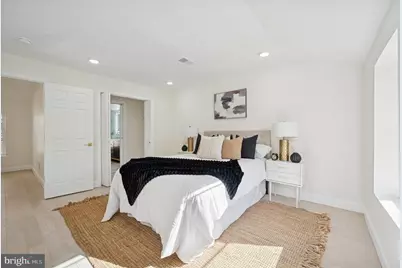 2005 W Girard Avenue, Philadelphia, PA 19130 - Photo 16