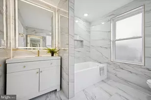 2005 W Girard Ave, Philadelphia, PA 19130 - Photo 14