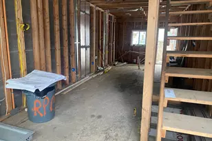 634 Watkins St, Philadelphia, PA 19148 - Photo 8