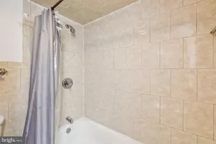 2430 Tulip St, Philadelphia, PA 19125 - Photo 18