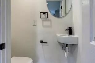 160 East St, Philadelphia, PA 19127 - Photo 22