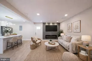 9328 Academy Rd, Philadelphia, PA 19114 - Photo 2