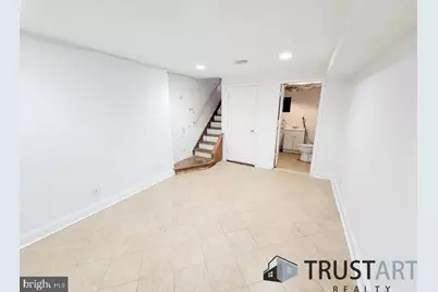 2444 S Fairhill Street, Philadelphia, PA 19148 - Photo 8