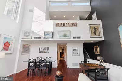 36 Saint James Court, Philadelphia, PA 19106 - Photo 4