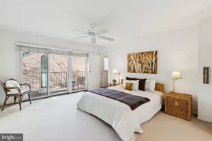 36 St James Ct, Philadelphia, PA 19106 - Photo 16