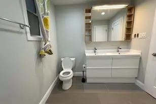 916 Snyder Ave, Philadelphia, PA 19148 - Photo 14