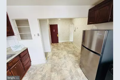 1016 W Duncannon Avenue, Philadelphia, PA 19141 - Photo 8
