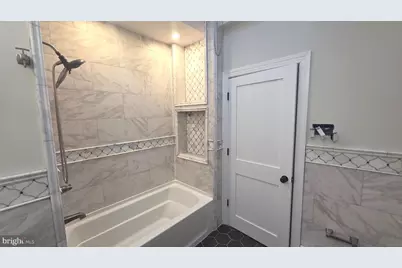 6018 W Columbia Avenue, Philadelphia, PA 19151 - Photo 20