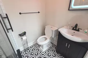 6018 W Columbia Ave, Philadelphia, PA 19151 - Photo 10