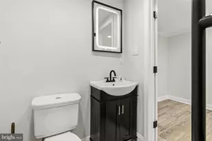 6018 W Columbia Ave, Philadelphia, PA 19151 - Photo 30