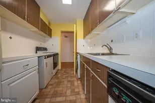 1919 Chestnut St, Philadelphia, PA 19103 - Photo 4