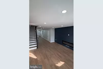 819 Jackson Street, Philadelphia, PA 19148 - Photo 4