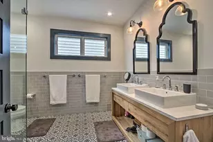 2128 E Firth St, Philadelphia, PA 19125 - Photo 10