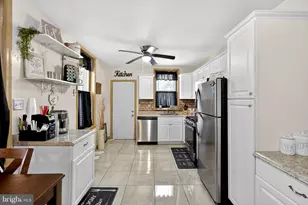 4824 Regent St, Philadelphia, PA 19143 - Photo 10