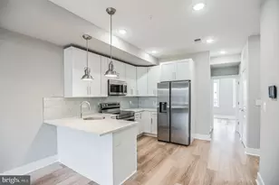 2216 Emerald St, Philadelphia, PA 19125 - Photo 2