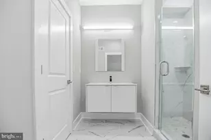 2216 Emerald St, Philadelphia, PA 19125 - Photo 14