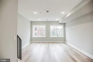 2216 Emerald St, Philadelphia, PA 19125 - Photo 16