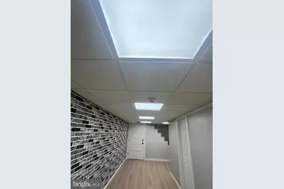 5043 N 5th Street #1ST FL COM., Philadelphia, PA 19120 - Photo 12