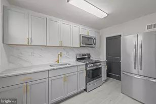 1227 Hale St, Philadelphia, PA 19111 - Photo 2