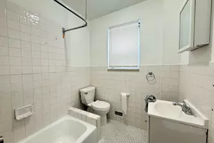 2517 S Camac St, Philadelphia, PA 19148 - Photo 8