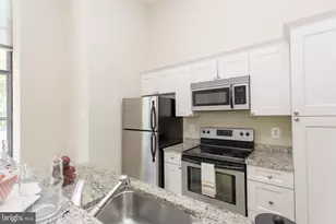 230-38 N 21st St, Philadelphia, PA 19103 - Photo 6