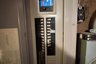 1933 E Albert St, Philadelphia, PA 19125 - Photo 12