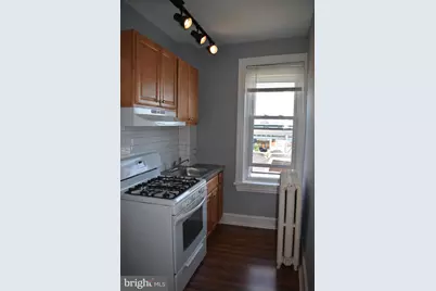 2105 N Howard Street #3, Philadelphia, PA 19122 - Photo 2