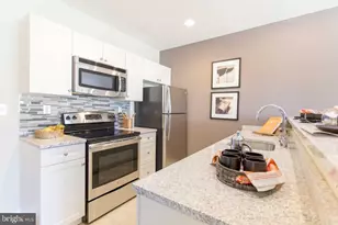 1900-24 Arch St, Philadelphia, PA 19103 - Photo 10