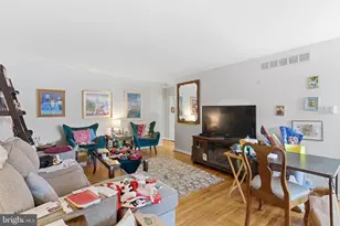 2603 E Mimi Circle, Philadelphia, PA 19131 - Photo 6