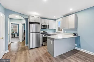 7318 Frontenac St, Philadelphia, PA 19111 - Photo 6